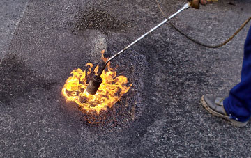 Langbaurgh flat roofing repairs